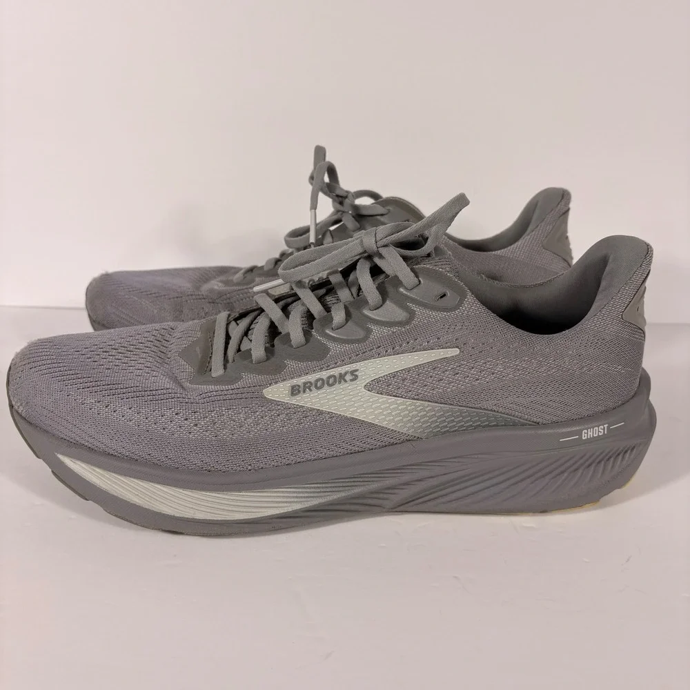 Brooks ghost 16
